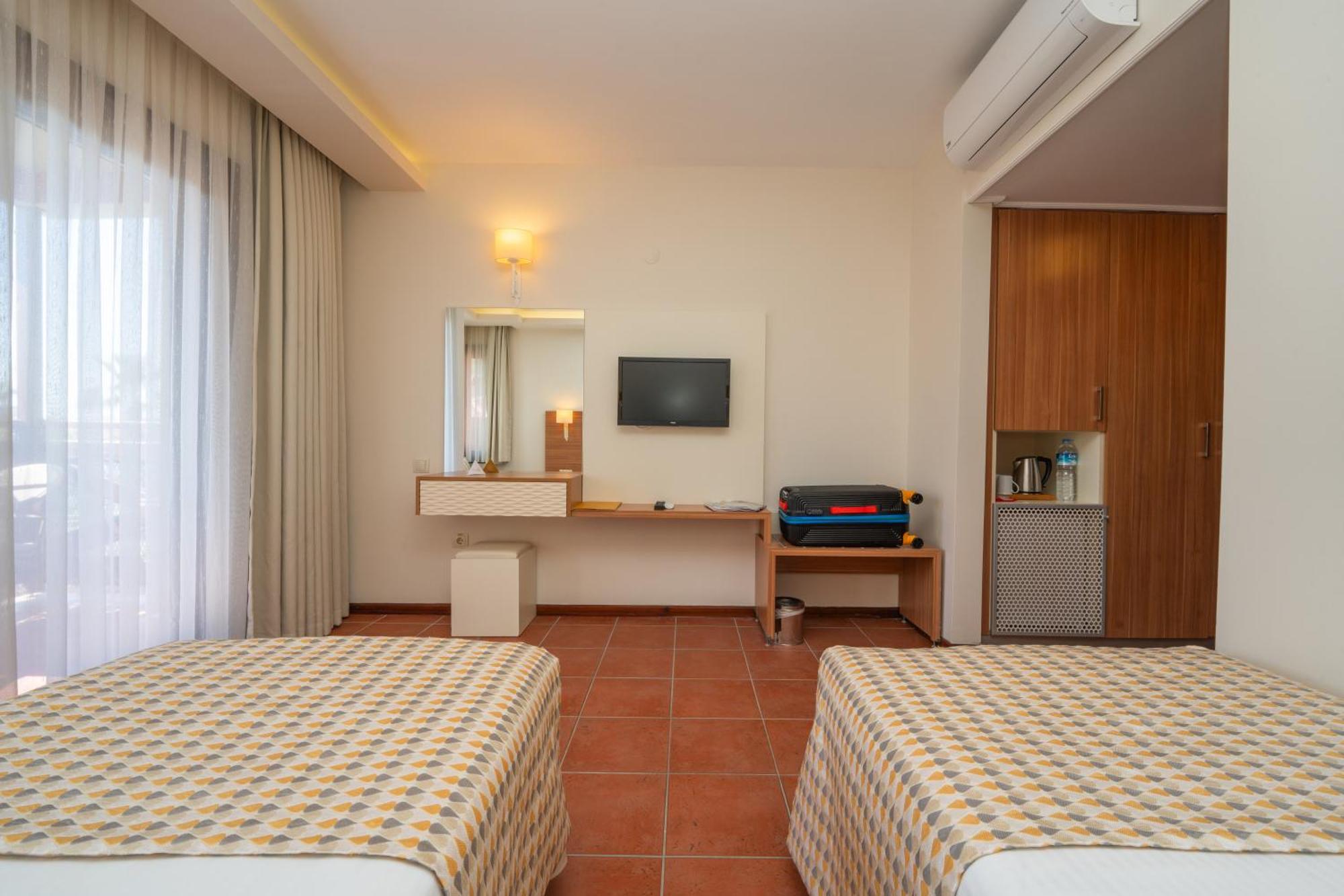Sundia By Liberty Suncity Oludeniz Eksteriør bilde